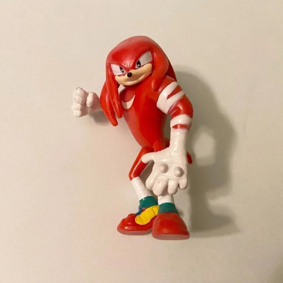 Sonic the Hedgehog Knuckles  PVC Mini Figure 2 Inch Tall Toy - Picture 6 of 8